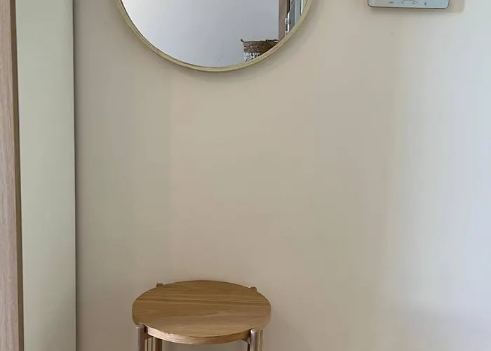 Urban Nest On Tyrsova 7 - Near Ip Pavlova Metro Prága