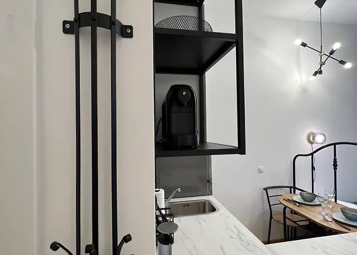 Urban Nest On Tyrsova 7 - Near Ip Pavlova Metro * Prague