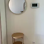דירה Urban Nest On Tyrsova 7 - Near Ip Pavlova Metro פראג