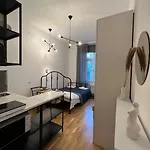 Διαμέρισμα Urban Nest On Tyrsova 7 - Near Ip Pavlova Metro *