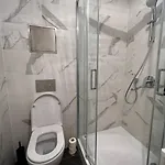 Urban Nest On Tyrsova 7 - Near Ip Pavlova Metro
