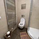 דירה Urban Nest On Tyrsova 7 - Near Ip Pavlova Metro *