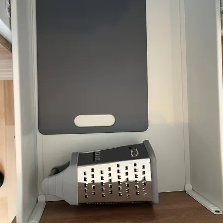 Urban Nest On Tyrsova 7 - Near Ip Pavlova Metro
