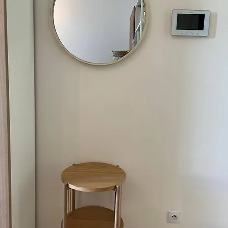 Urban Nest On Tyrsova 7 - Near Ip Pavlova Metro Prague