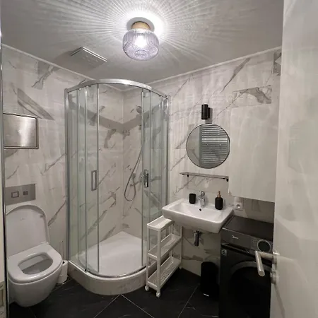 Urban Nest On Tyrsova 7 - Near Ip Pavlova Metro Prague
