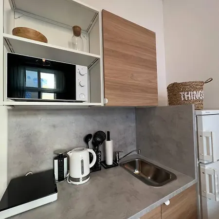 Urban Nest On Tyrsova 7 - Near Ip Pavlova Metro Appartement Prague
