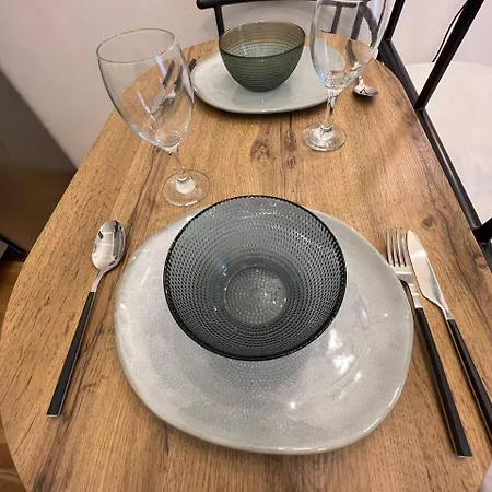 Appartement Urban Nest On Tyrsova 7 - Near Ip Pavlova Metro Prague